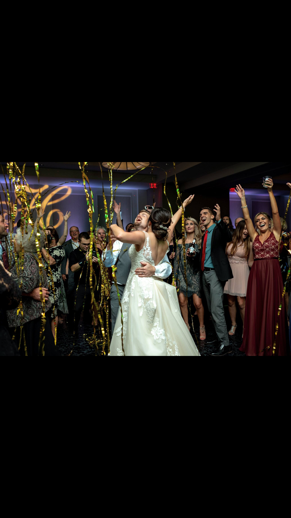 Gold Metallic Streamer Cannon