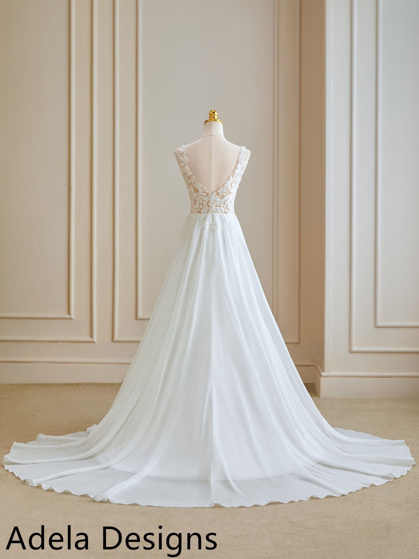 Sexy Illusion Top Lace Tulle Boho Wedding Dress V Neck Aline Bridal Gown Sleeveless Low Open Back Lace Details Side Slit with Train