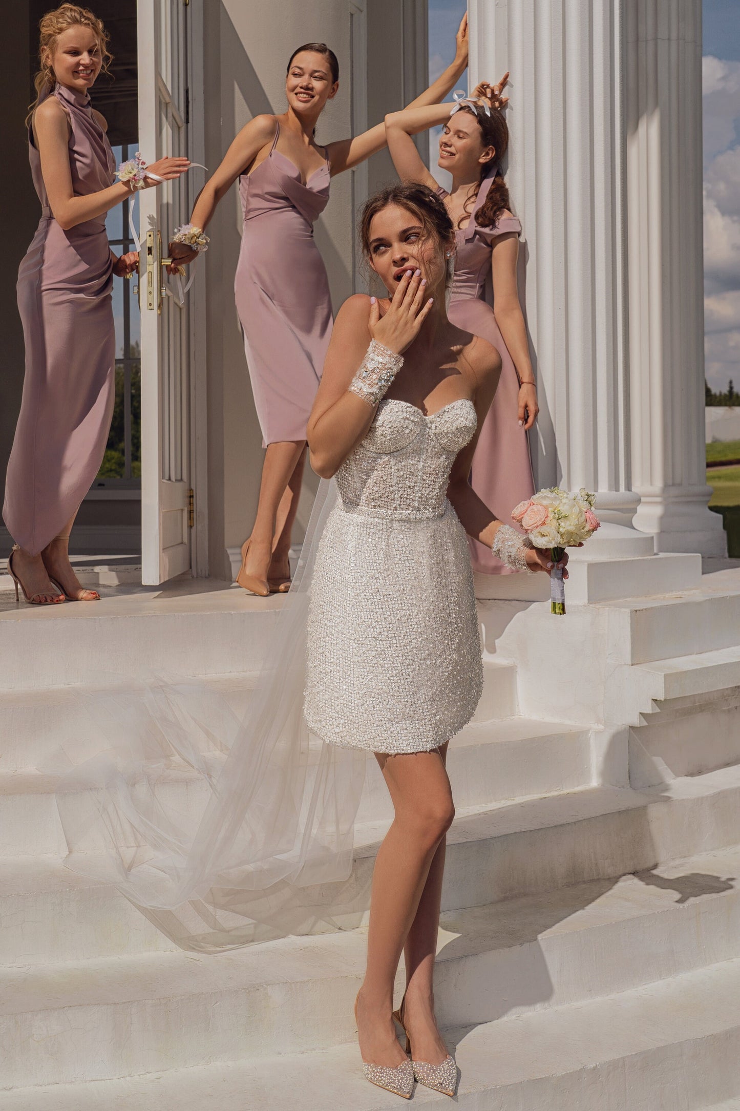 Original Beautiful Short Midi Wedding Dress Bridal Gown Sleeveless Strapless Sweetheart Neckline Sparkle Sequin Open Back Bustier Corset