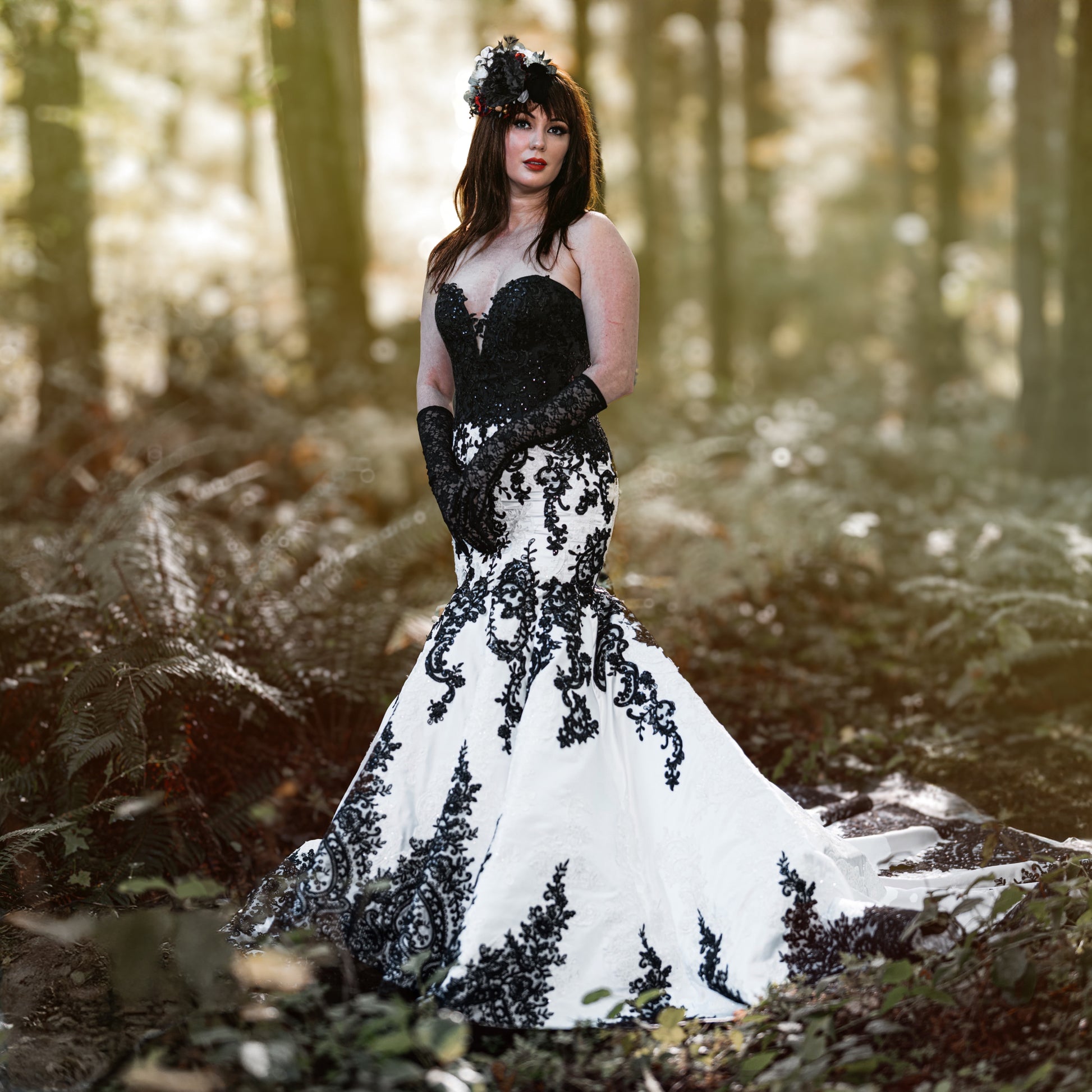 Elegance En Noir – Black Lace Mermaid Wedding Dress Elegance En Noir – Black Lace Mermaid Wedding Dress