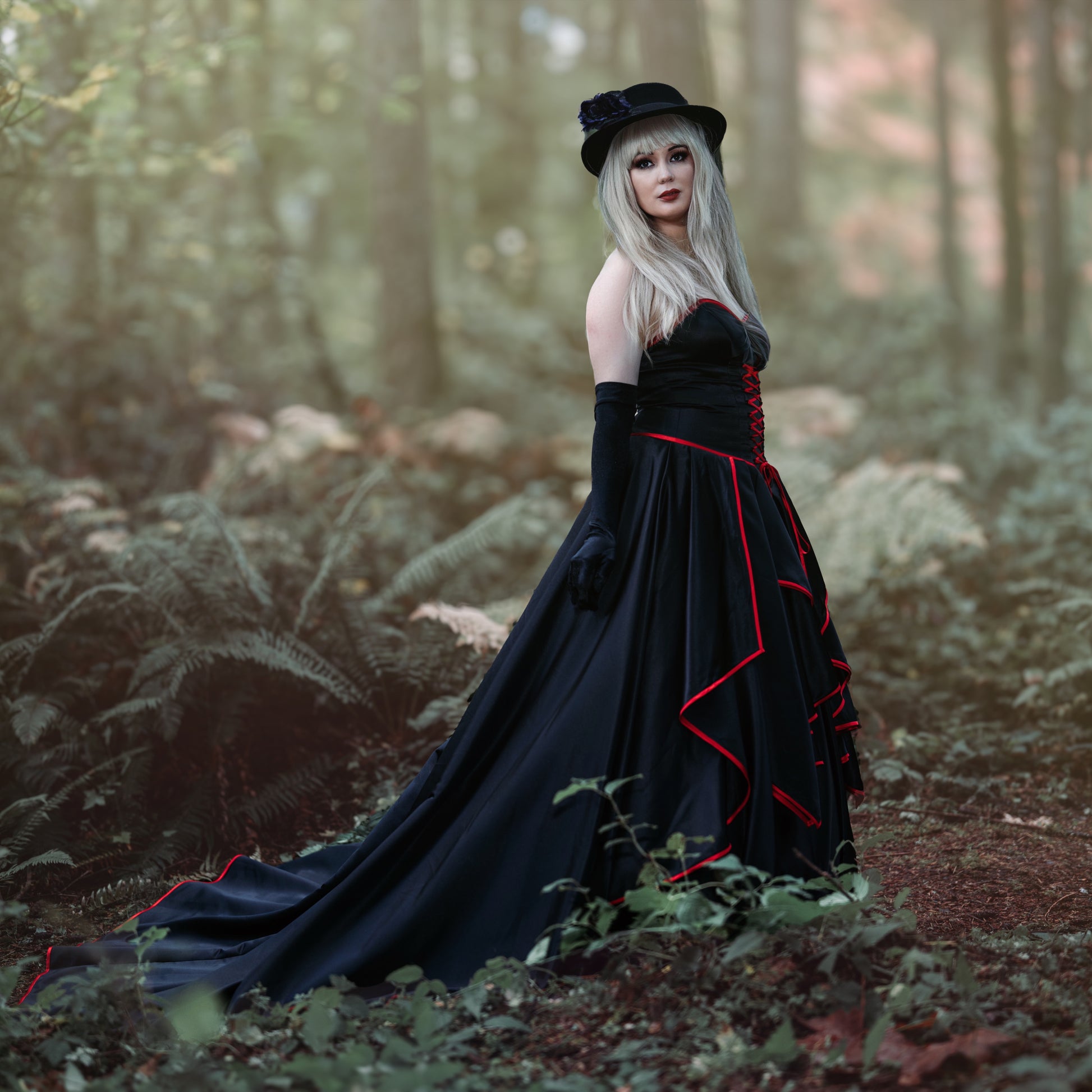 black pirate dress Funna Costume Women Adult Outfit 5 Piece with Hat Pirate Skirt Belt Black, X-Small: Clothing, Shoes & Jewelry Pirate Skirt in black viscose with lace hem detailing Wedding Black Gothic Tops Scarlet
