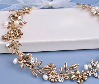 "Avalon" - Vintage Pearl and Rhinestone Bridal Belt