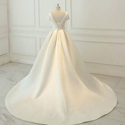 Vintage Satin Boat Neck Lace Up A-line Long Wedding Dresses Court Train Marriage Bridal Gowns