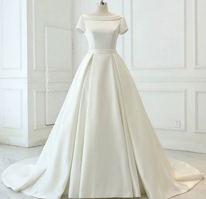 Vintage Satin Boat Neck Lace Up A-line Long Wedding Dresses Court Train Marriage Bridal Gowns