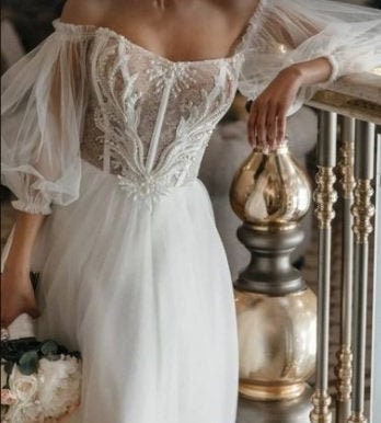 Beautiful Unique Off the Shoulder Puff Sleeves ALine Off White Wedding Dress Bridal Gown with Train