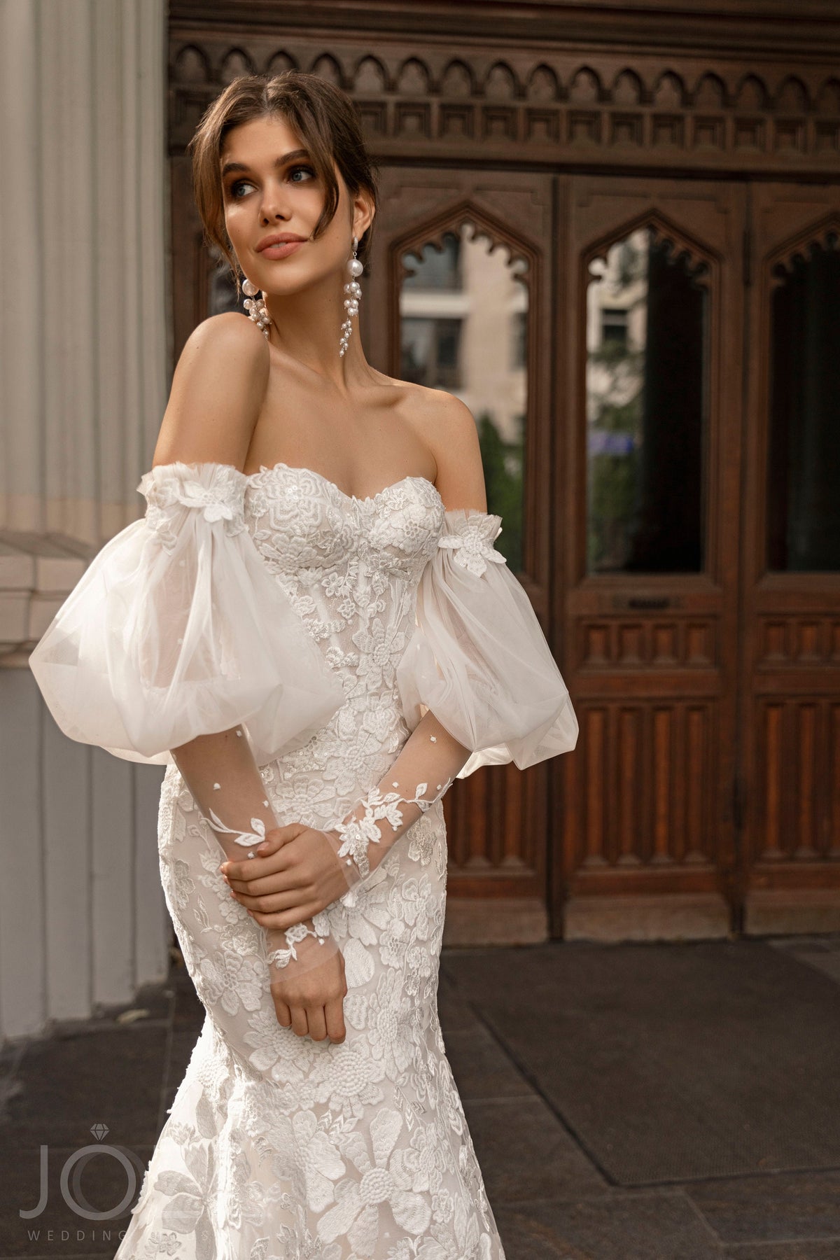 Modern Large Floral Lace Off the Shoulder Balloon Sleeve Open Back Wedding Dress Bridal Gown Detachable Train 2 Looks Bustier Sweetheart