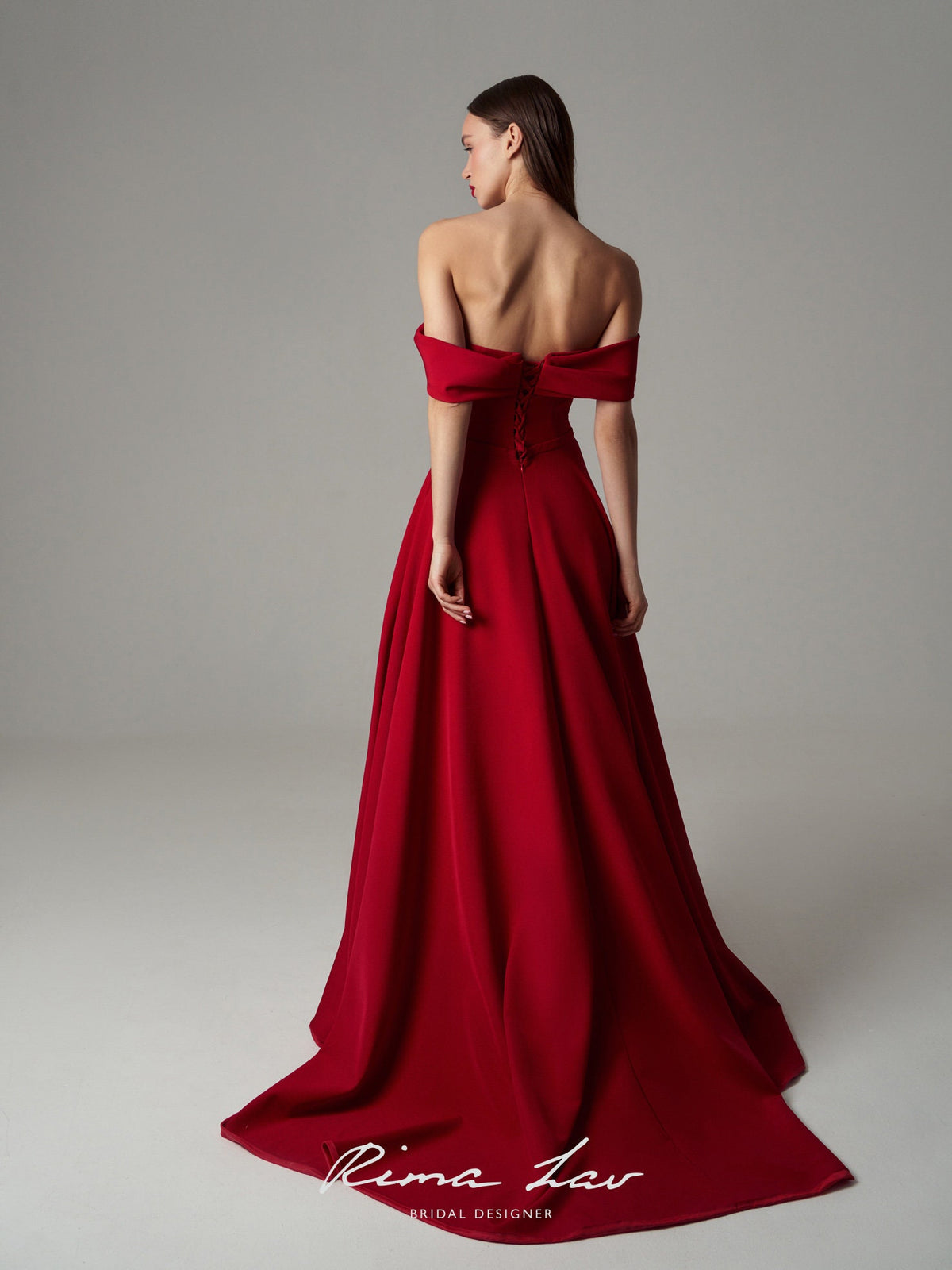 Beautiful Minimalist Off the Shoulder Neckline Aline Red Wedding Dress Bridal Gowns Plus Size Train Simple Classic Design Side Slit Corset