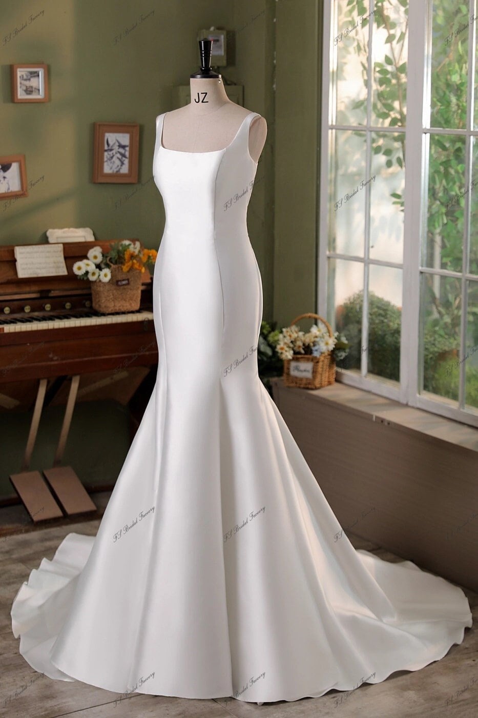 Junia – A M Enterprises Bridal - Main Image