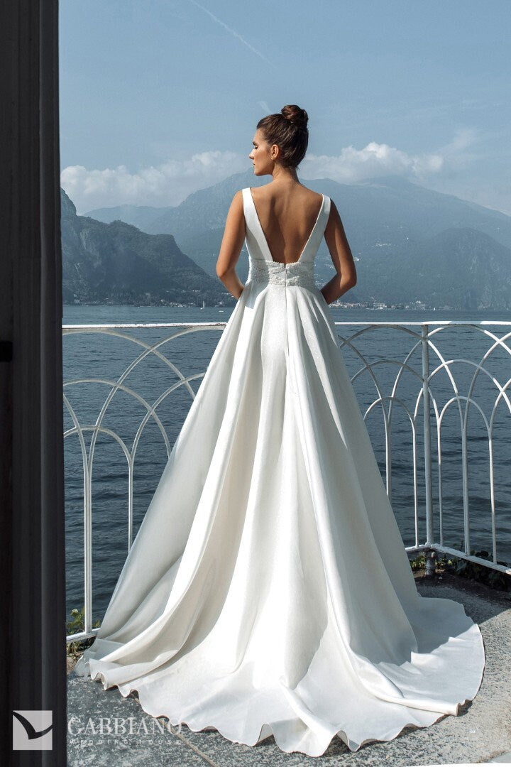 Clssic Satin ALine Sleeveless V Neckline Low Open Back Wedding Dress Bridal Gown Beaded Waist and Pockets