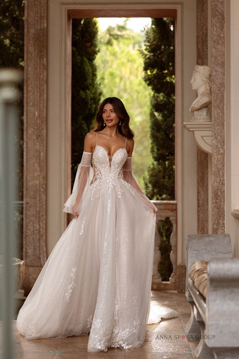 Luxury Aline Detachable Long Bell Sleeves Deep V Neckline Sparkle Dress Open Back Train Wedding Dress Bridal Gown Unique Design Princess