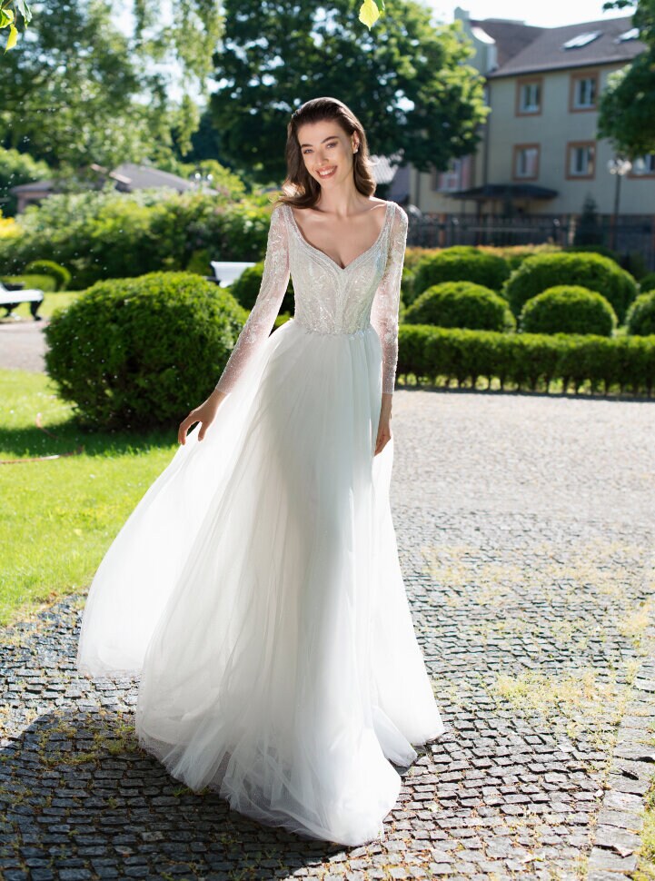 Alziona A & M Enterprises Bridal Alziona A & M Enterprises Bridal