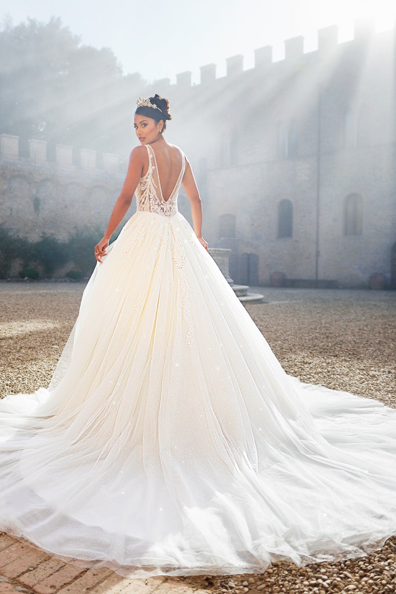 tulle princess ball gown wedding dresses Princess Ball Gown Wedding Dresses Flower Applique Cathedral Train Bridal Dress SWD0020