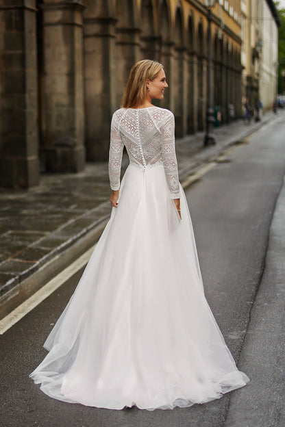 Elegant Long Sleeve A-Line Wedding Dress with Deep V-Neck Lace Bodice and Tulle Skirt Bridal Gown Geometric Lace