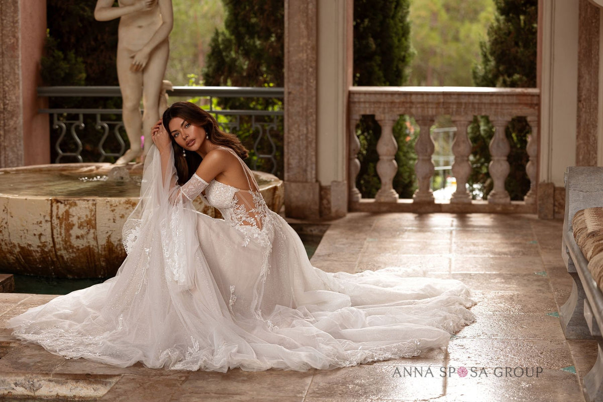 Luxury Aline Detachable Long Bell Sleeves Deep V Neckline Sparkle Dress Open Back Train Wedding Dress Bridal Gown Unique Design Princess
