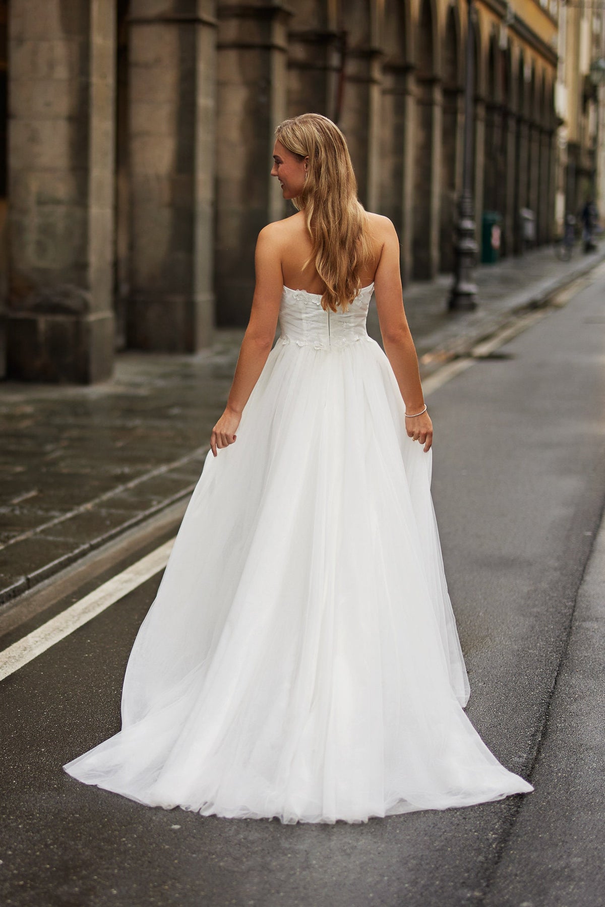 Charming Off-Shoulder A-Line Wedding Dress with Detachable Sheer Sleeves and Lace Bodice Bridal Gown