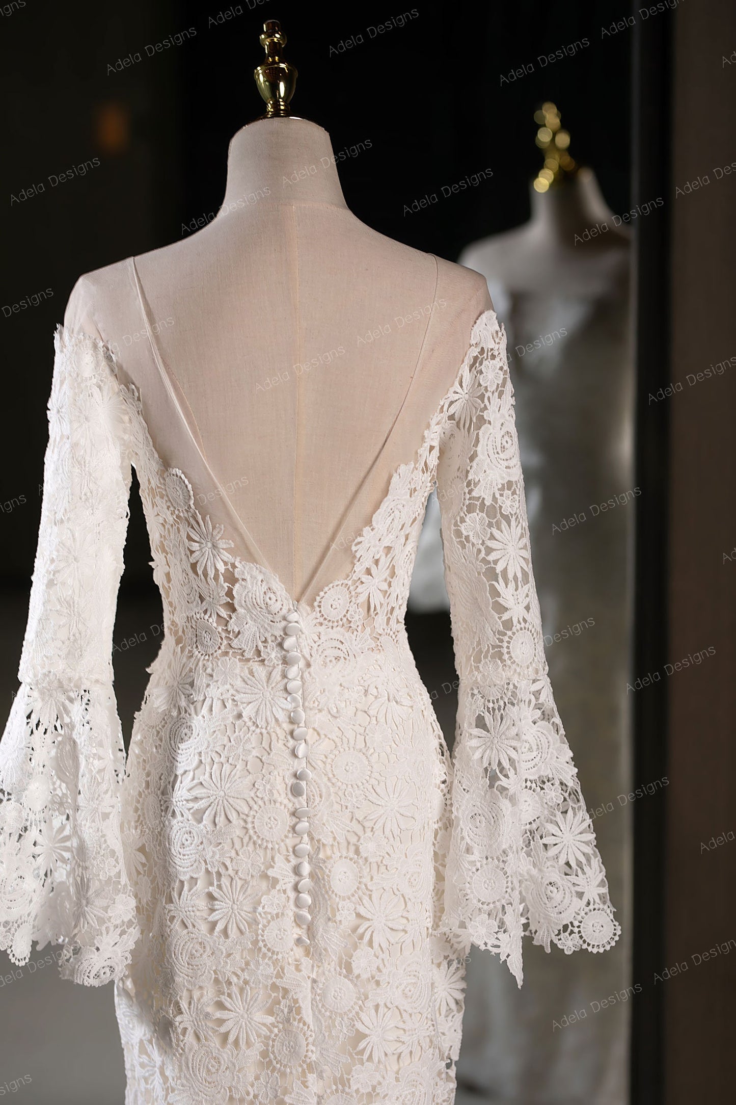 Elegant Boho Lace Long-Sleeve Wedding Dress with Floral Patterns and Flared Cuffs Bell Sleeve Fit and Flare Style