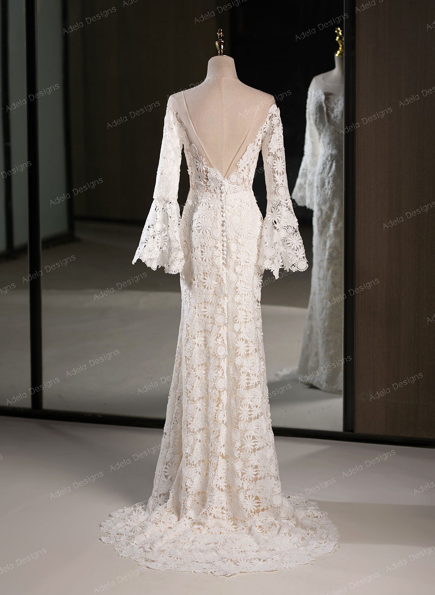 Elegant Boho Lace Long-Sleeve Wedding Dress with Floral Patterns and Flared Cuffs Bell Sleeve Fit and Flare Style