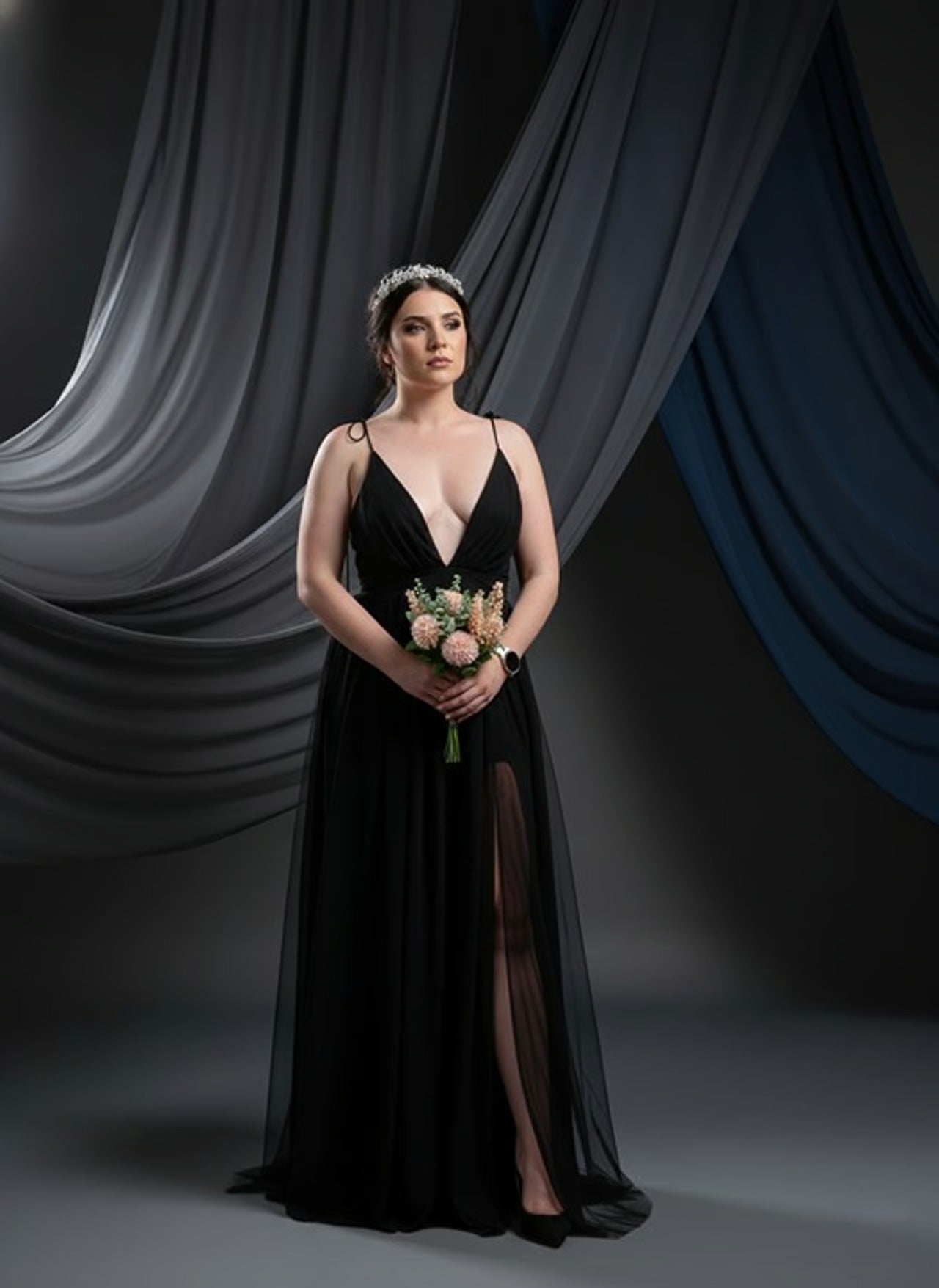 Simple Tulle Black Dress Sleeveless Deep V Neck 2 Slits Size Large