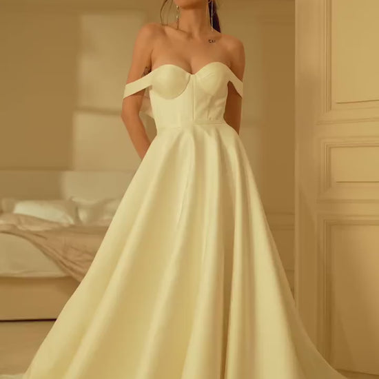 Elegant Aline Wedding Dress Bridal Gown Bustier Bodice Sweetheart Neckline Off The Shoulder Straps Full Skirt Long Train Minimalist Style