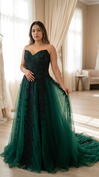 Shulka emerald green and black wedding dress by Enchantiva Designs with sweetheart bodice and black floral lace