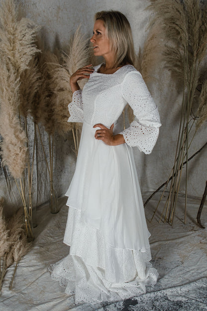 rustic garden wedding dress lace bodice