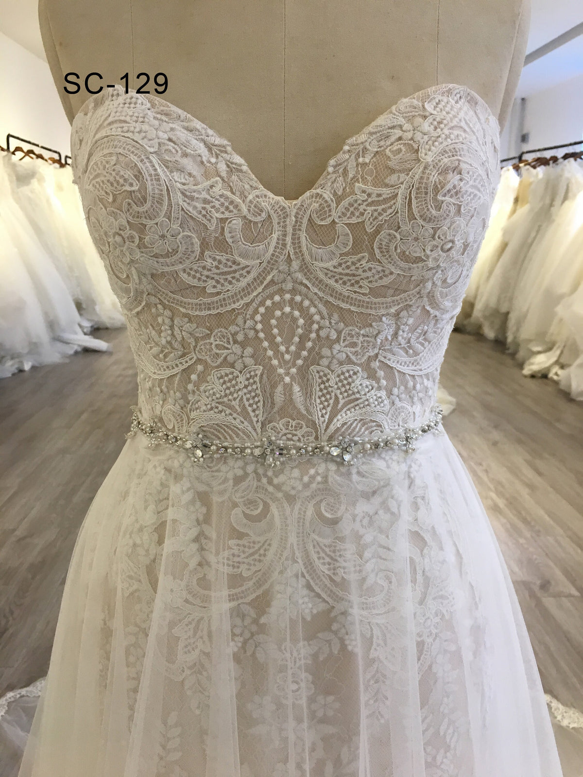 Beautiful Lace Mermaid Wedding Dress with Reovable ALine Skirt Train Bridal Gown Sleeveless Strapless Sweetheart Neckline Open Back