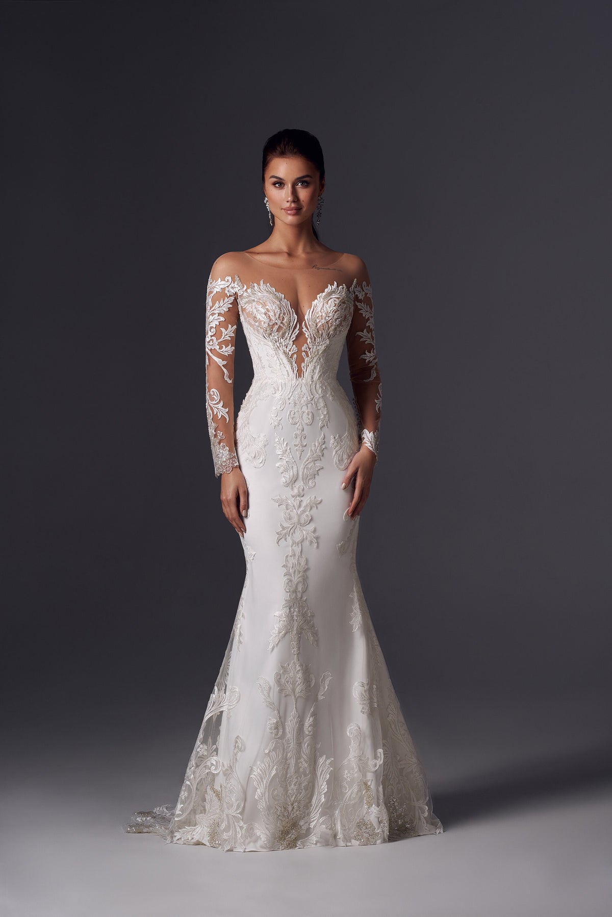 Luxury Mermaid Off the Shoulder Long Lace Sleeves Sexy Plunge Neckline Detachable Full Train Wedding Dress Bridal Gown Fit and Flare