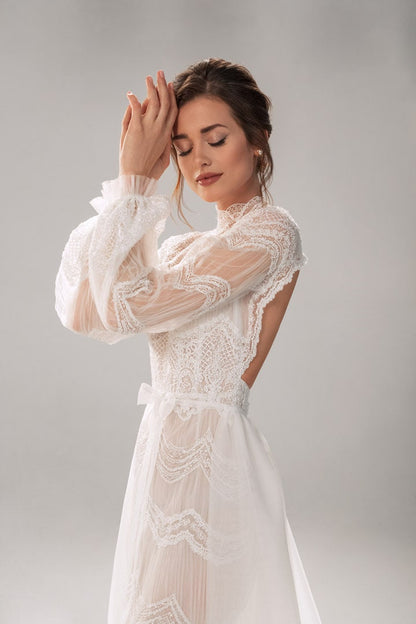 Beautiful Vintage Style All Over Lace Open Back Long Sleeve High Collar ALine Sheath Wedding Dress Bridal Gown Detachable Train