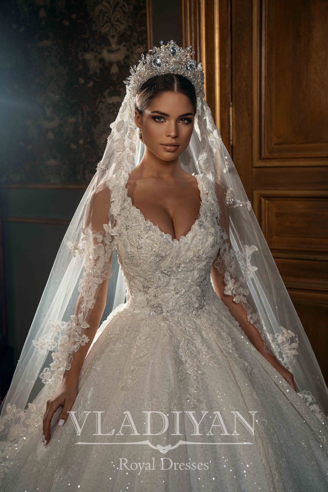 2022 Sparkle Glitter Wedding Dresses Long Sleeves Lace Sequin Robe de  Mariage Handmade Sheer Neck Long vestido de novia  AliExpress