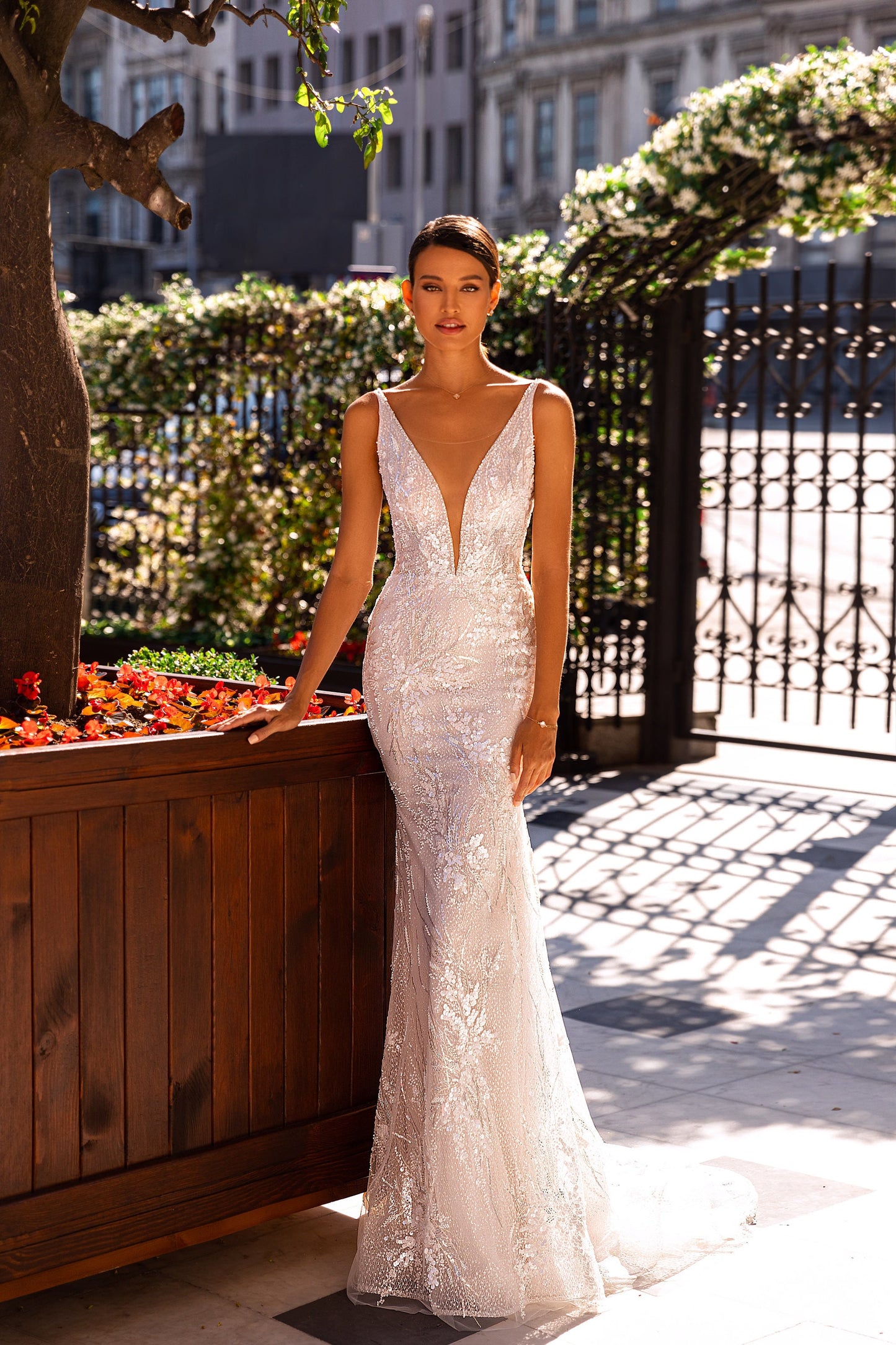 Fit and Flare Sleeveless Deep V Neckline Open Back with Detachable Skirt Wedding Dress Bridal Gown Sparkle Lace