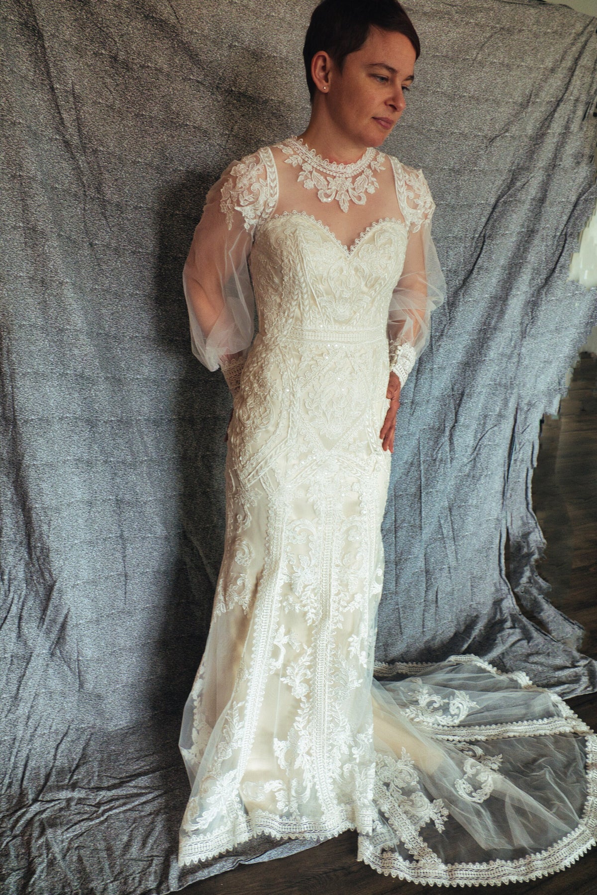 Vintage Victorian Style Lace Column Mermaid Wedding Dress Bridal Gown Detachable Sleeves Sparkle