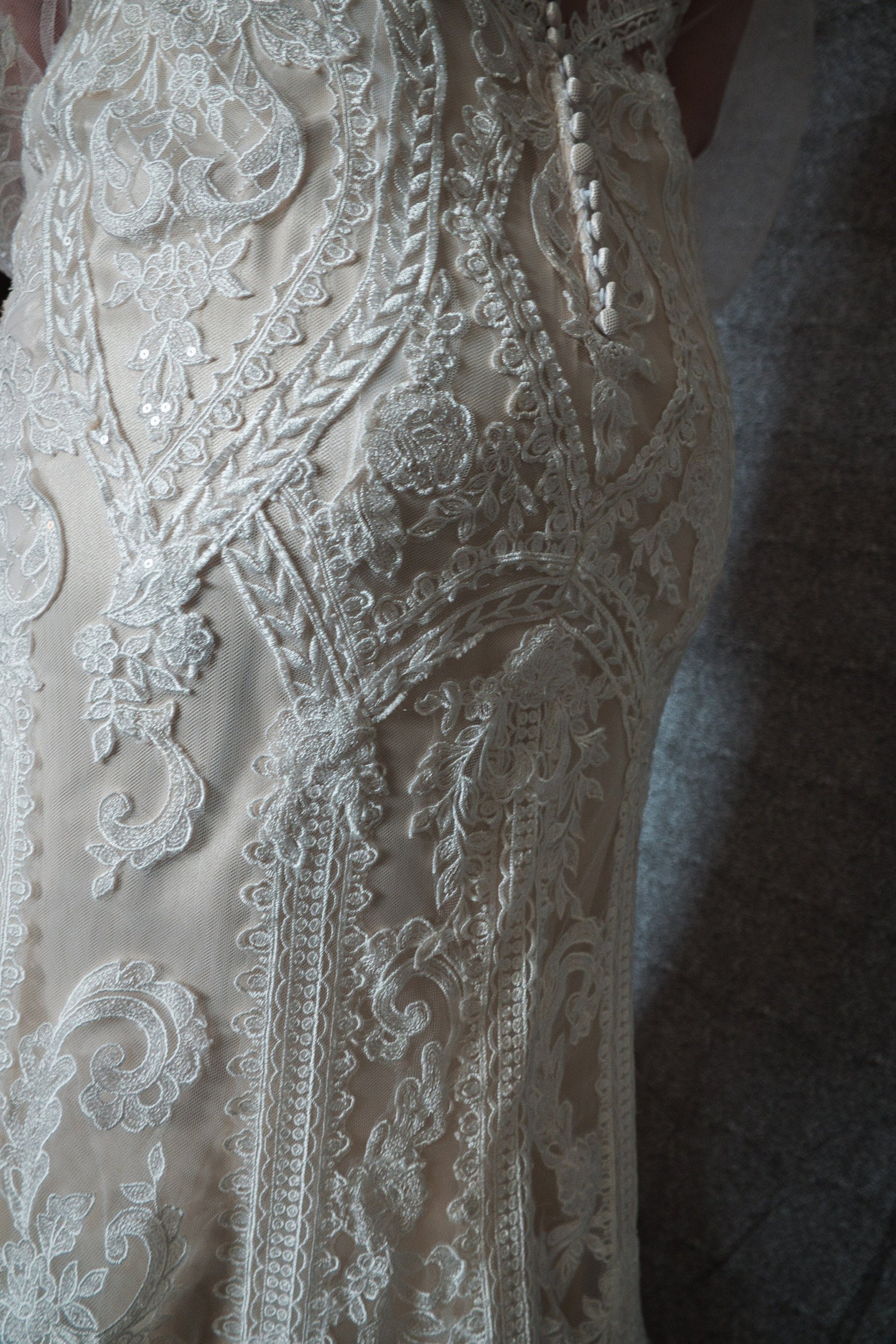 Vintage Victorian Style Lace Column Mermaid Wedding Dress Bridal Gown Detachable Sleeves Sparkle