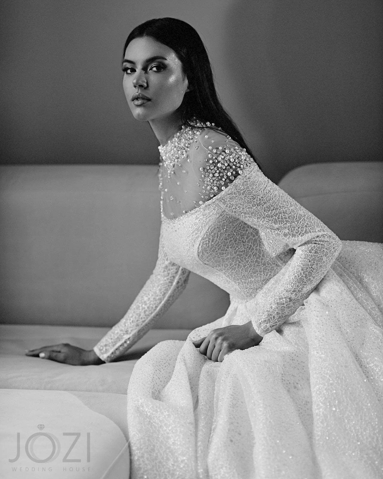 Beautiful Sparkle Unique Design High Collar Neckline Illusion Off The Shoulder Long Bracelet Sleeve Aline Wedding Dress Bridal Gown Train