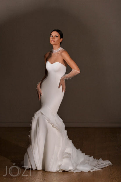 Sleeveless Strapless Sweetheart Neckline Wedding Dress Bridal Gown Fitted Trumpet Off White Organza Crepe Unique Design Illusion Collar