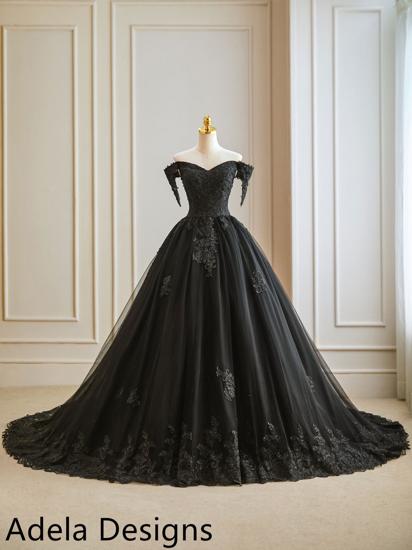 Gothic Black Ball Bridal Gown Wedding Dress Off The Shoulder Ball Gown Lace Train Unique Design Goth Bride