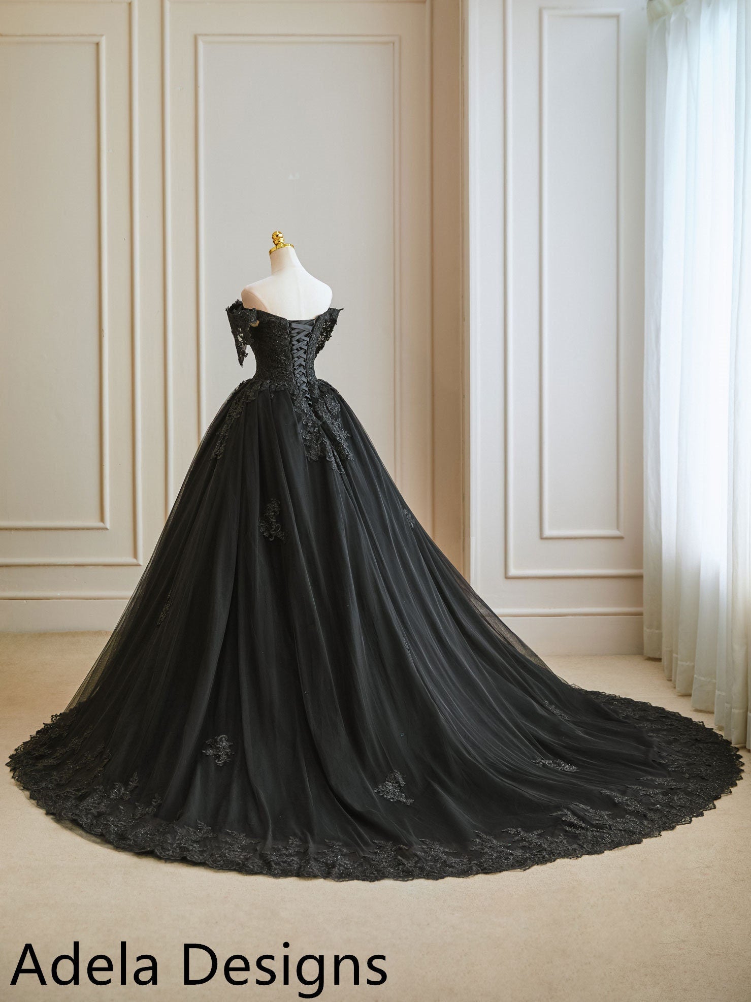 Gothic Black Ball Bridal Gown Wedding Dress Off The Shoulder Ball Gown Lace Train Unique Design Goth Bride