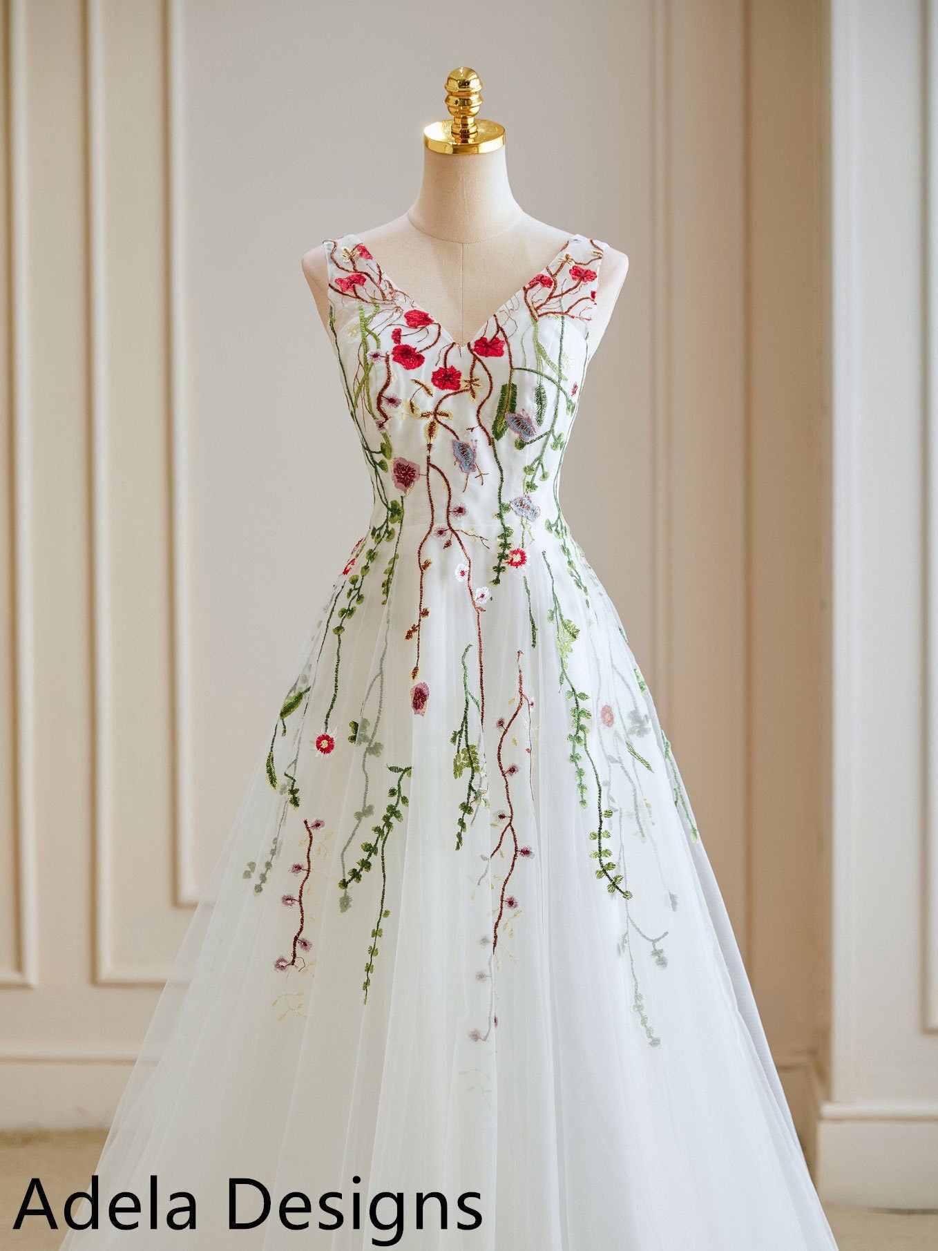 wedding dress with colored flowers embroidered Colorful Floral Wedding Dress, 3D Flower Bridal Gown, Bold Garden Wedding Dress, Embroidered Tulle Couture Dress, Unique Romantic Bridal