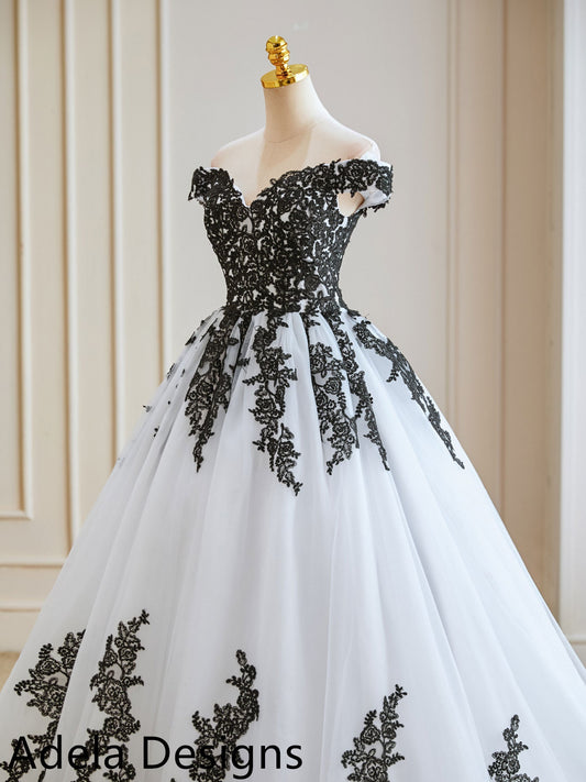 Untraditional Black and White Ball Gown Gothic Wedding Dress Bridal Off The Shoulder Short Sleeves Lace with Train