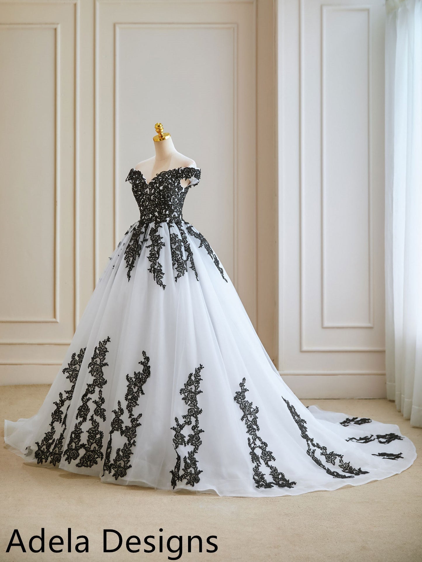 Untraditional Black and White Ball Gown Gothic Wedding Dress Bridal Off The Shoulder Short Sleeves Lace with Train