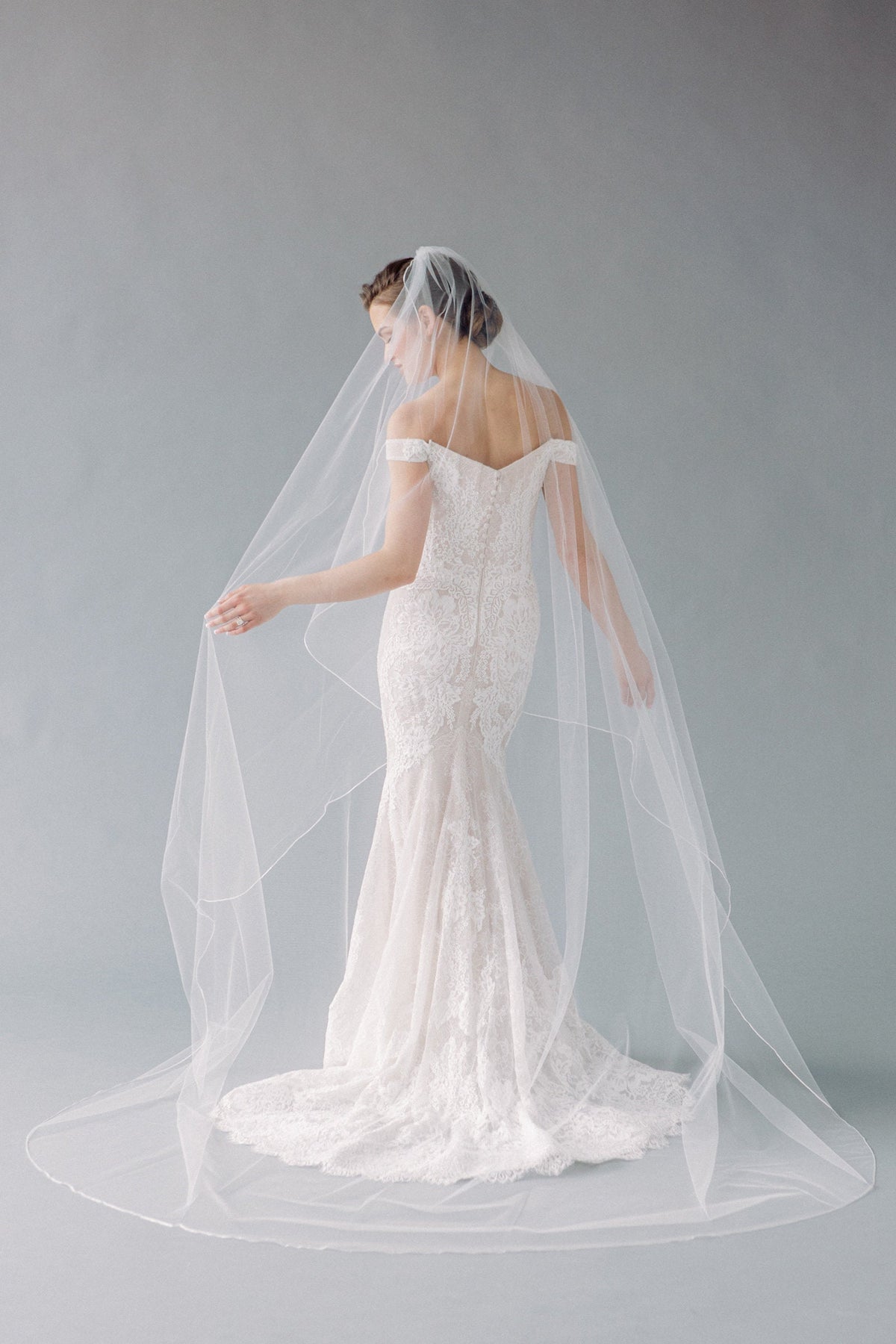Bridal Veils Simple Satin Edge Tulle Chapel Train Wedding Veil Long Classic Design