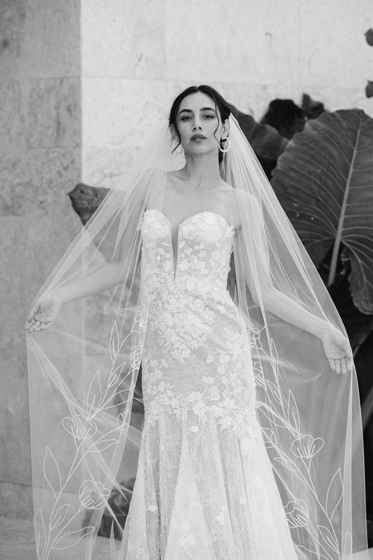 Bridal Veils Floral Motifs Floral Beaded Embroidery Wedding Veil Cathedral Length Floral Design