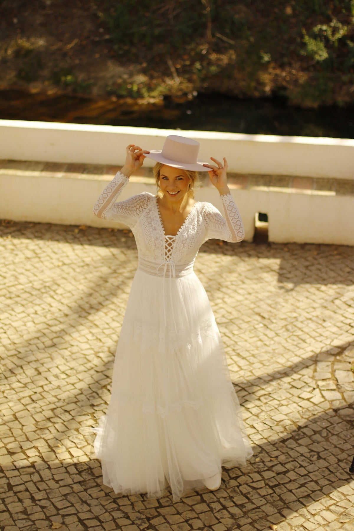 Boho Aline Long Lace Sleeves V Neckline Wedding Dress Bridal Gown Open V Back Boho Country Style Corset Front Tulle Skirt