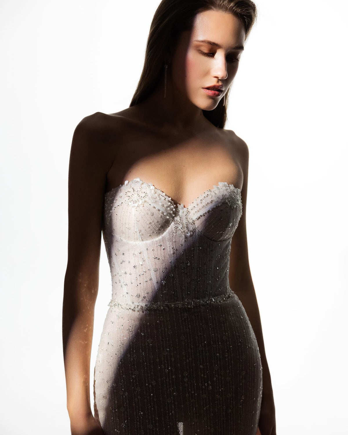 Modern Bustier Sweetheart Neckline Sleeveless Strapless Sparkle Sheath Dress with Removeable Straps Sexy Design Short Train Corset Back