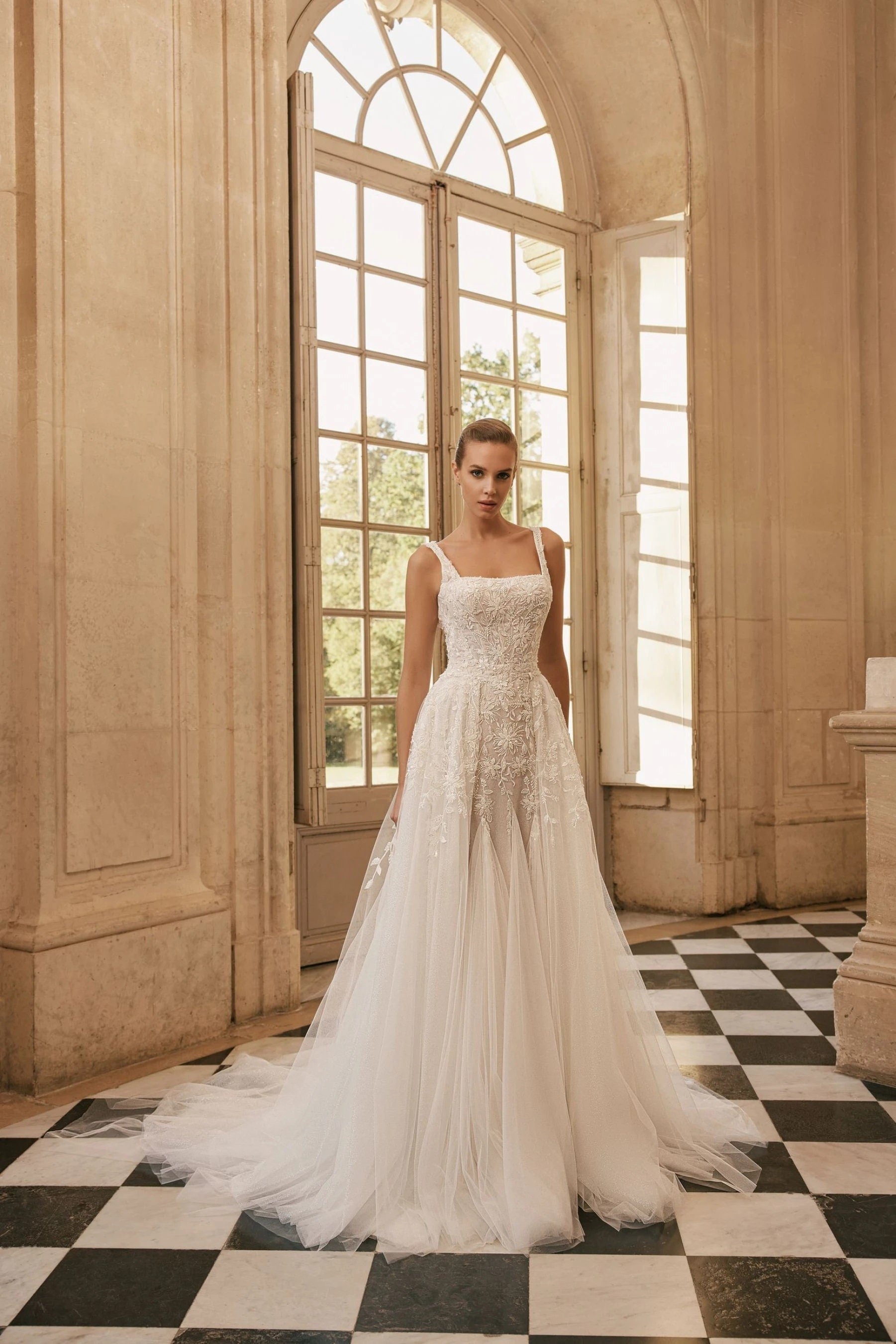 DELFI A & M Enterprises Bridal DELFI A & M Enterprises Bridal