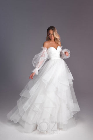 Aline Wedding Dress Detachable Long Sleeves, Sweetheart Neckline Bridal Gown Open Back Satin Bodice Sleeveless Strapless Tiered Dress