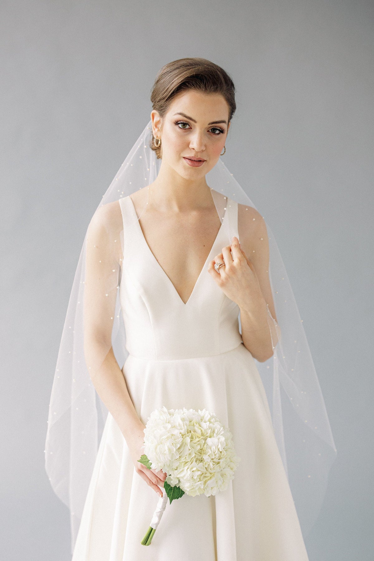 Bridal Veils Pearls Wedding Veil Waltz Length Comb Veil Scattered Pearls