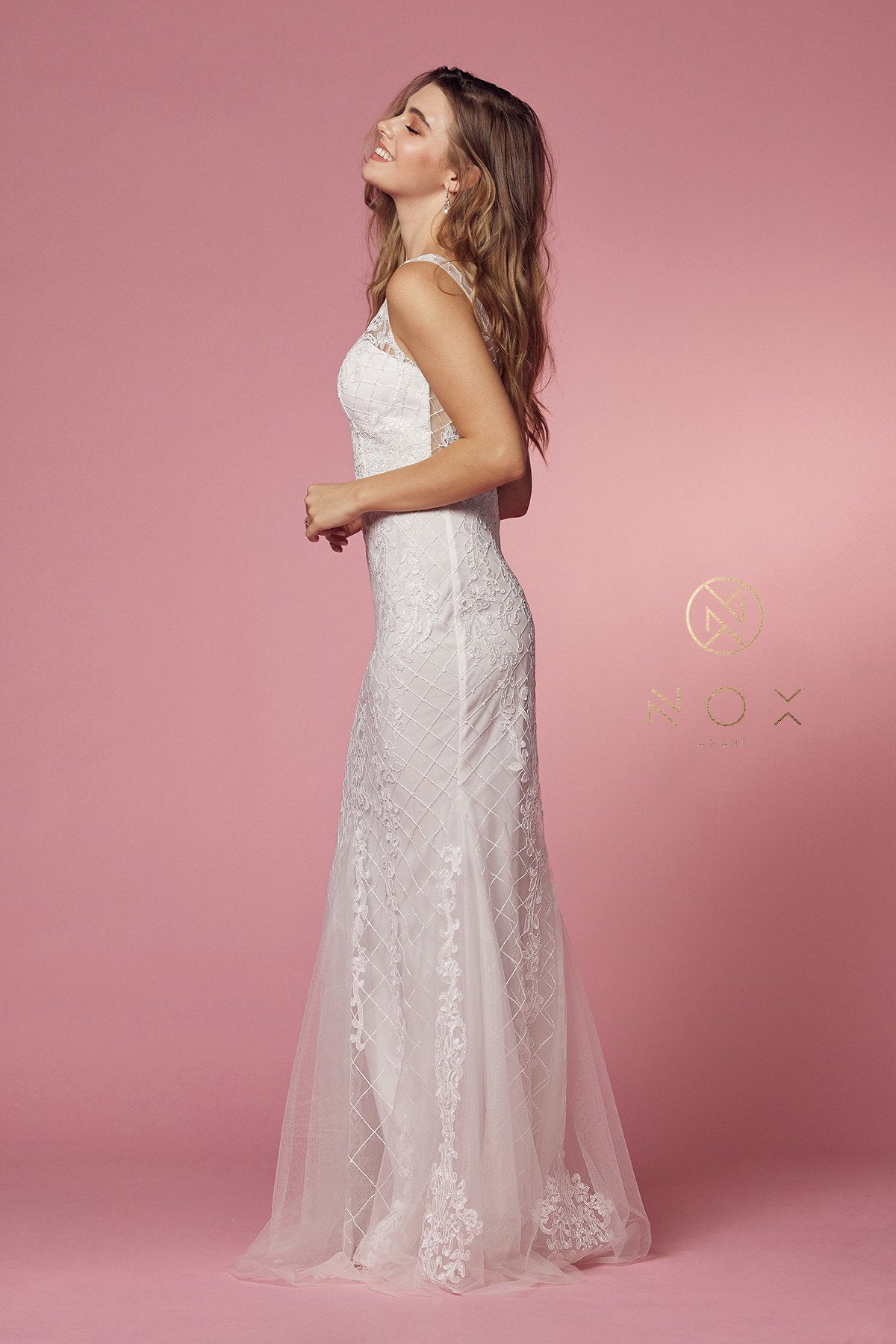 Embroidered-Bodice Long Mermaid Wedding Dress Sleeveless Bridal Size 16 Gown Sweep Train Open V Back Deep V Neckline Embroidery Lace