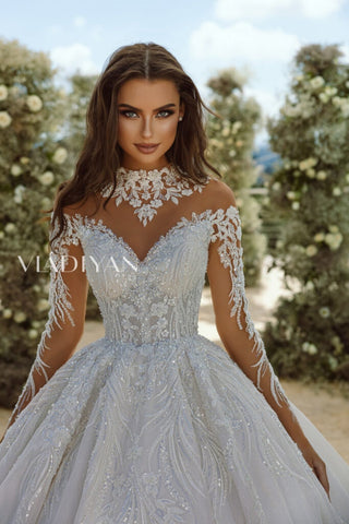 Sophisticated Luxury Princess Queen Long Sleeve V Neckline Wedding Dress Bridal Gown Ball Gown Long Train High Collar Illusion Lace Sparkle