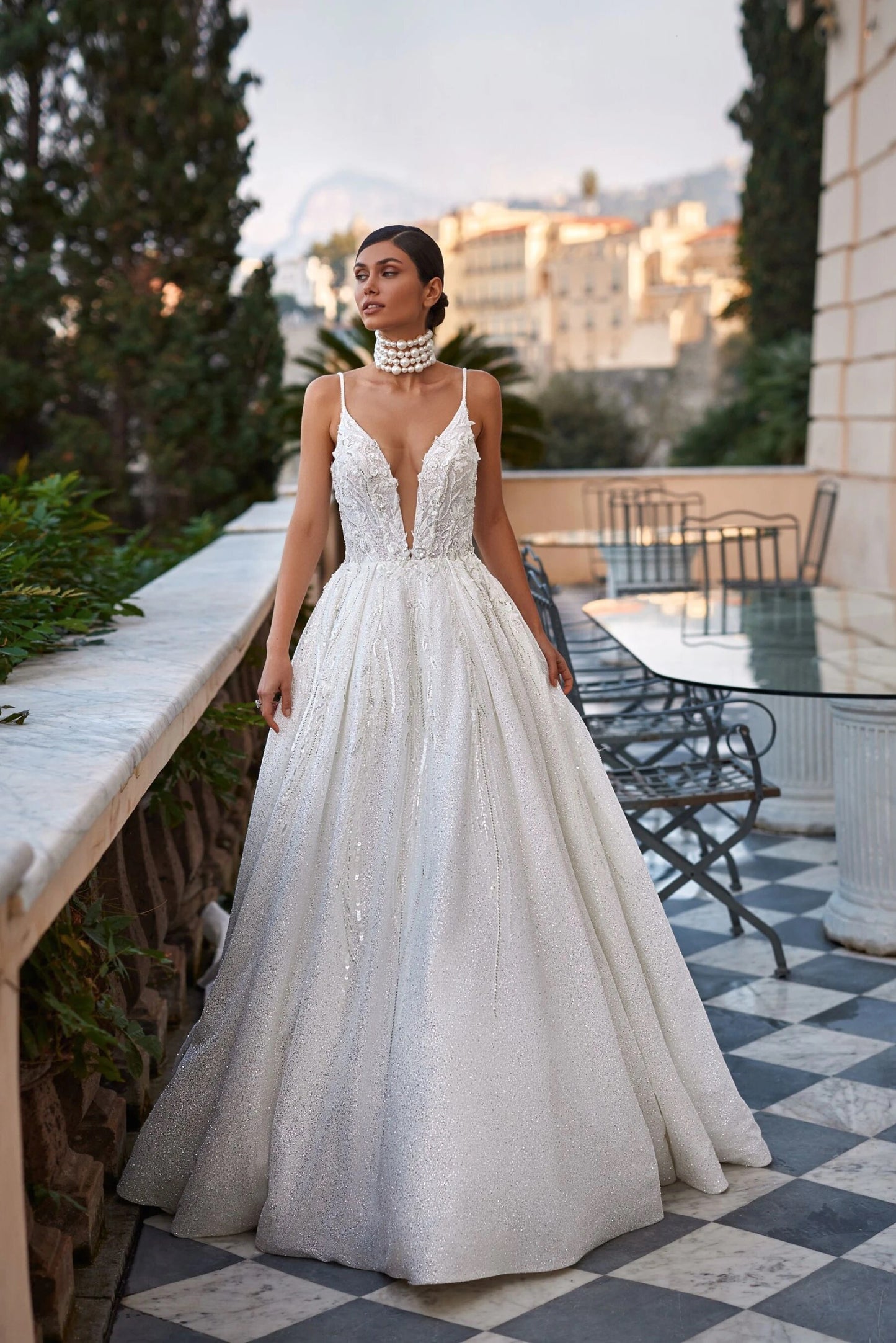 Grand Sleeveless Deep V Neckline Aline Wedding Dress Bridal Gown Floral Lace Open Back Oval Shaped Back with Train Embroidered Straps