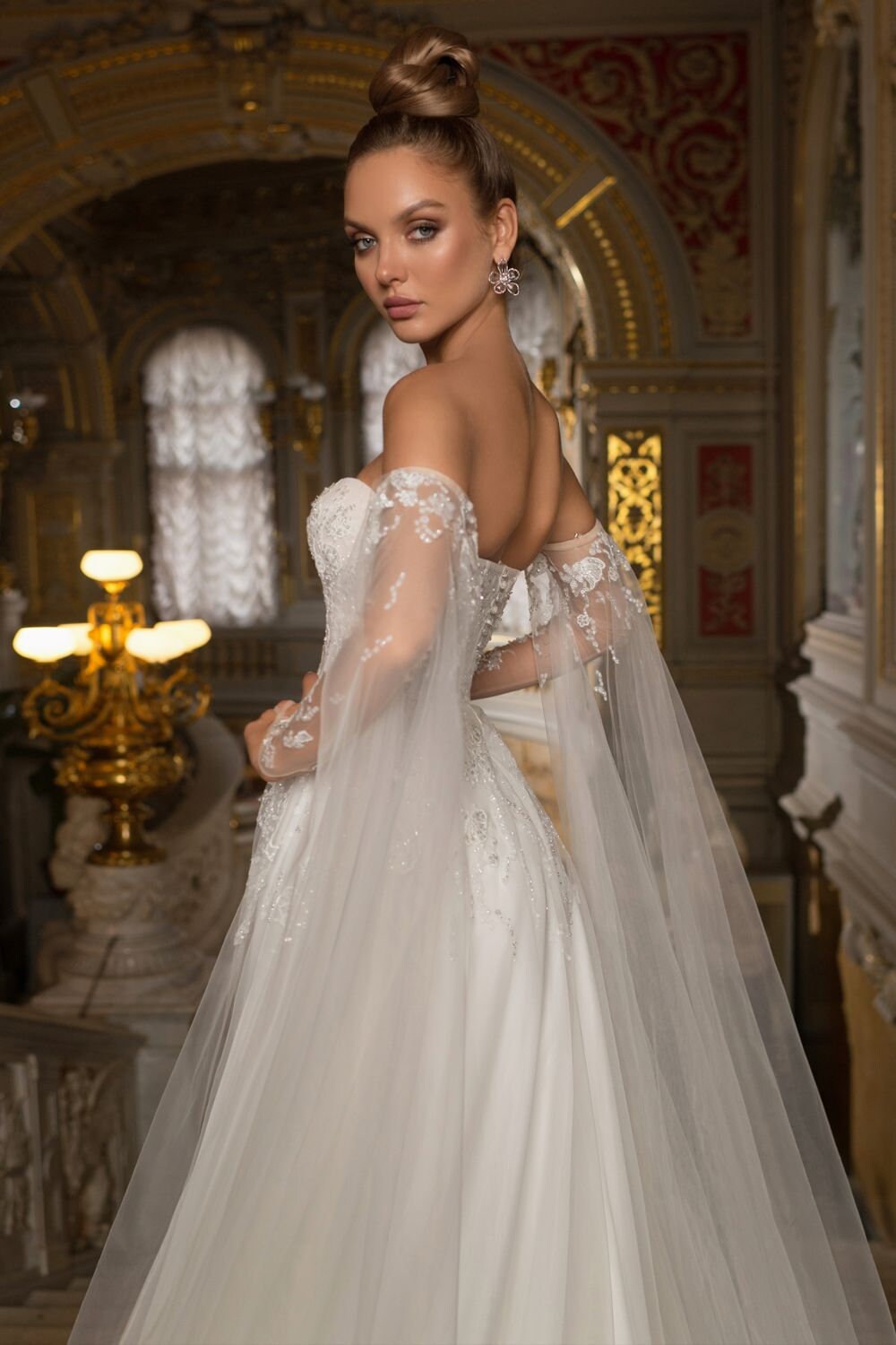 Sparkle Sleeveless Strapless Aline Wedding Dress | Sweetheart Neckline Bridal Gown | Detachable Sleeves | Short Train | Backless | Princess